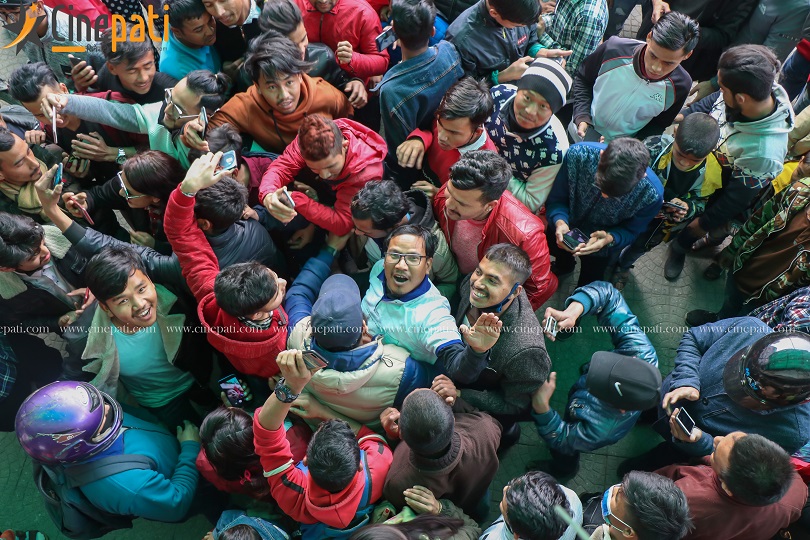 तस्बिरमा 'सेन्टी भाइरस'ले दिएको खुशी!!