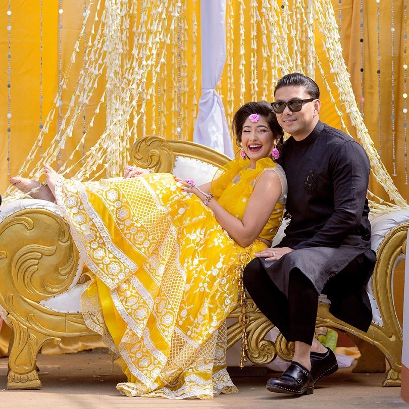 आँचल र उदिपले लगाए एक अर्काको नामको मेहेन्दी(फोटो फिचर) 