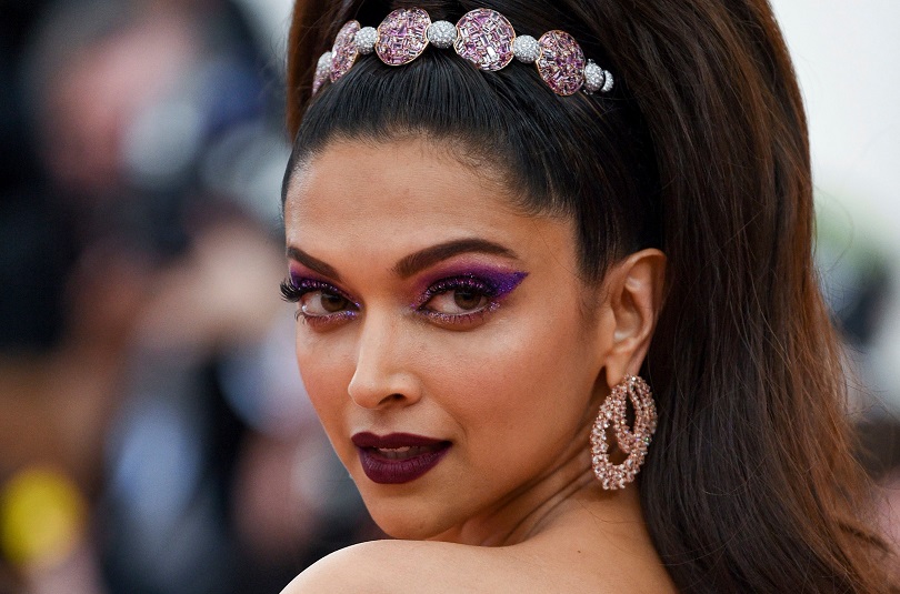 कोरोनाले फ्रान्स जानबाट रोक्यो दीपिकालाई  