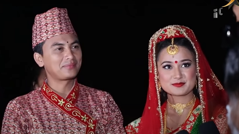 बेहुला बेहुलीको अवतारमा सुहाएको पल र रियाशाको जोडी(भिडियो)