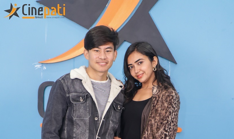 बुद्ध सँग रोमान्टिक प्रियाना  उर्फ मुन्नी (तस्बिरमा) 