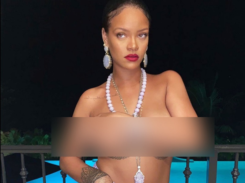 टपलेस तस्बिरका कारण विवादमा रिहाना  