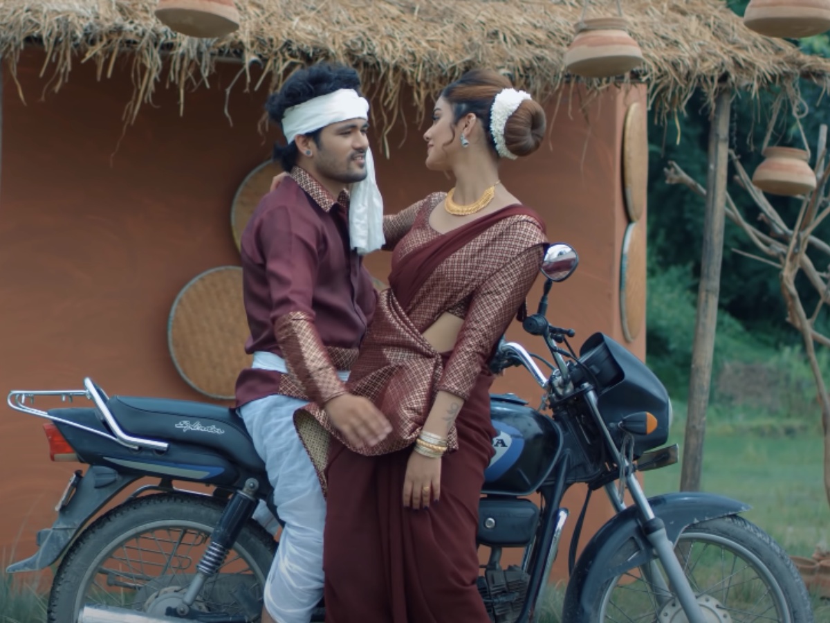  &lsquo;मै मरी जाउँ&rsquo;मा चक्र र श्रेयाको ठुम्का (भिडियो)