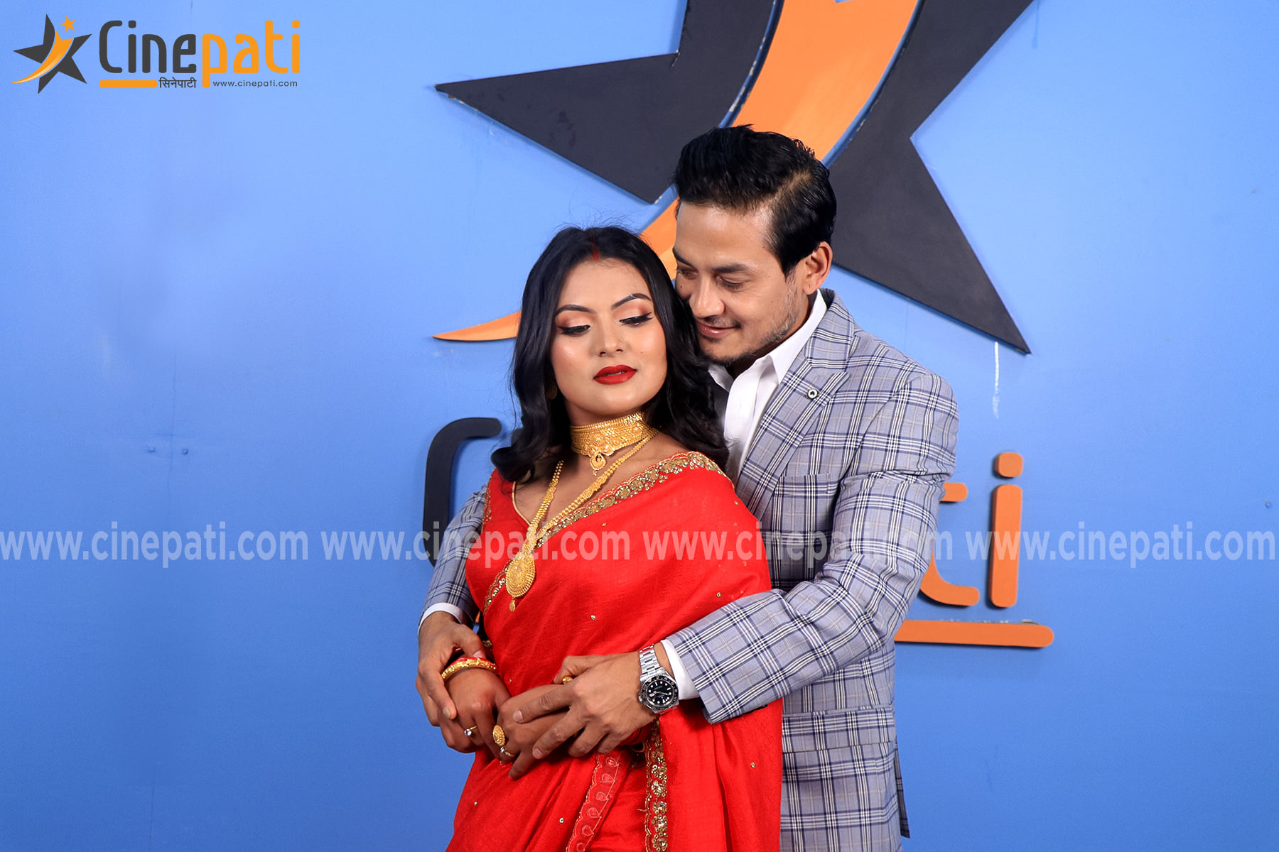 लभबर्ड जोडी सुदर्शन र सुप्रिया (तस्बिर)