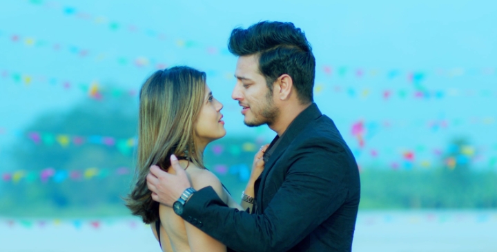 "माया बन्धन यो" मा पुष्प र सुमित्राको रोमान्स (भिडियो)