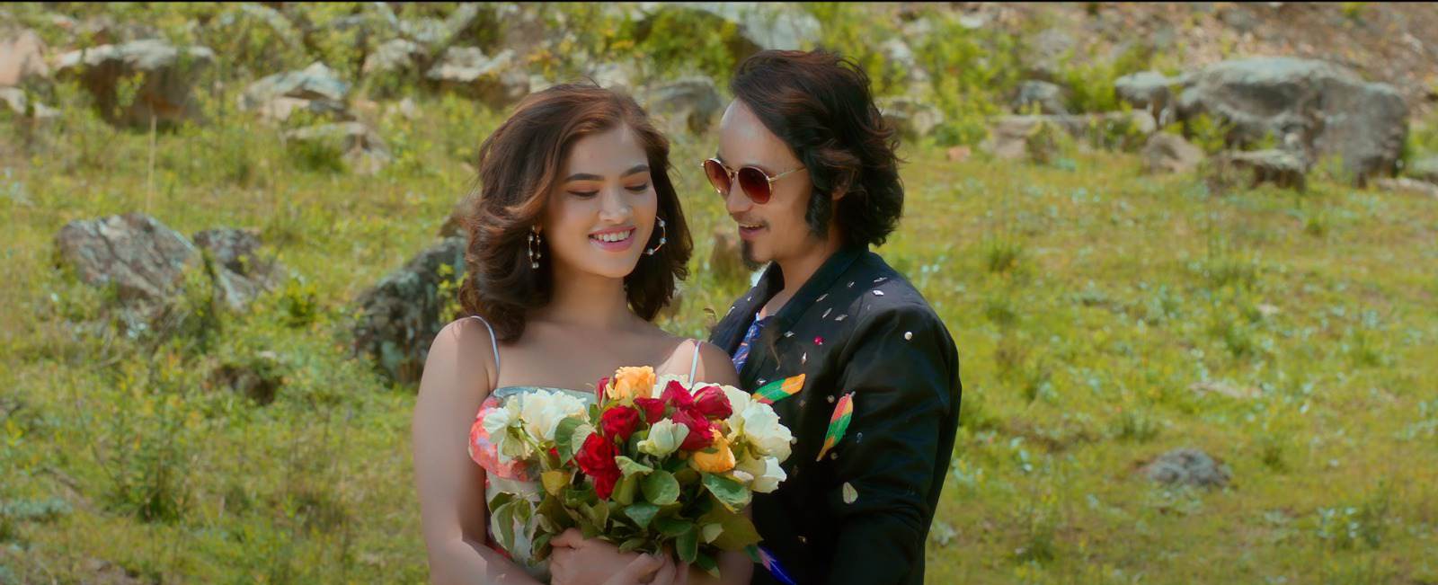 विशाल र अस्मिताको &lsquo;दिलमा ठाउँ दियौ&acute; मा शिव र सिजल (भिडियो)