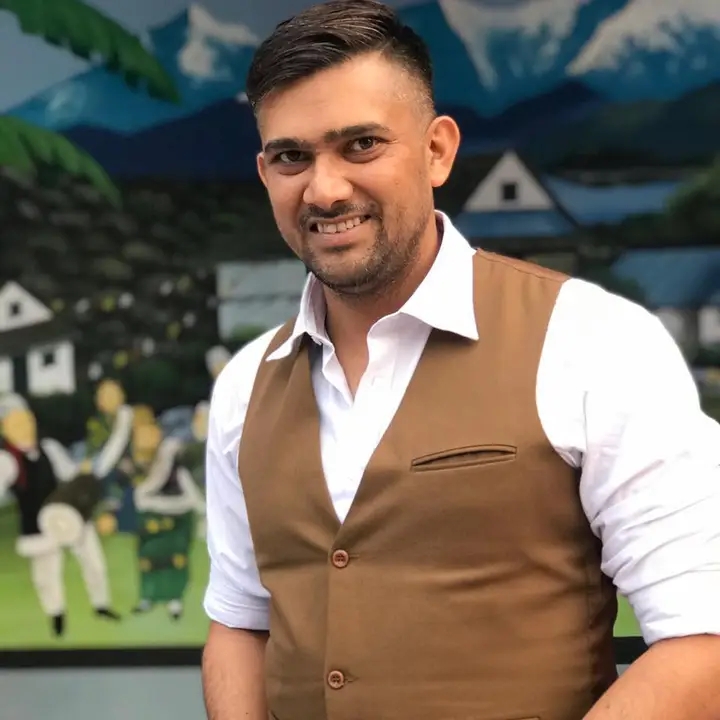 "कलाको नाममा षड्यन्त्र: विशाल भण्डारीमाथि आर्थिक अन्याय र कमेडी च्याम्पियनको संकट"