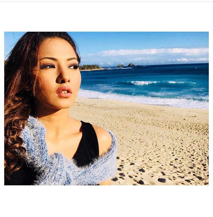 फिलिपिन्समा साम्राज्ञीको पोज&nbsp;