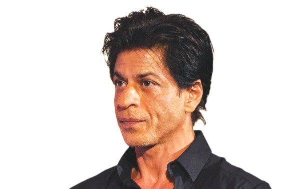 शाहरुखले दिए छोरालाई धम्की, कुनै युवतीलाई किस गरे ओठ काटिदिन्छु&nbsp;