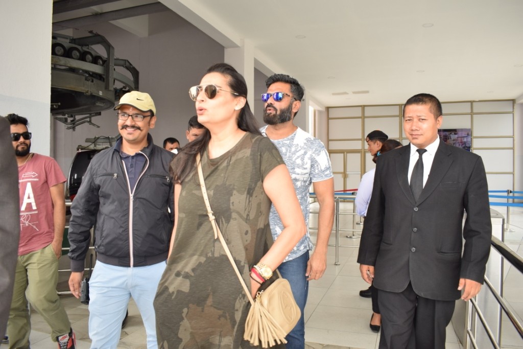 बलिउड अभिनेता सुनिल शेट्टी नेपालमा, सुटुक्क पुगे चन्द्रागिरी&nbsp;
